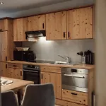 Loj - Our Kind Of Place Готель 4*