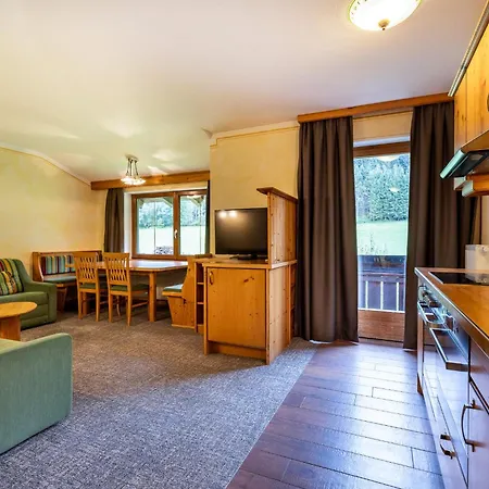 Bergzeit Hotel 4*