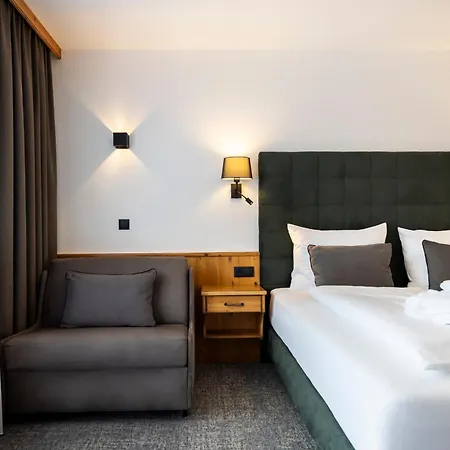 Bergzeit By Seven 4*