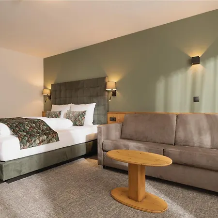 Hotel Loj - Our Kind Of Place Flachau