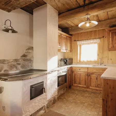 Hotel Hotel Loj - Our Kind Of Place 4*