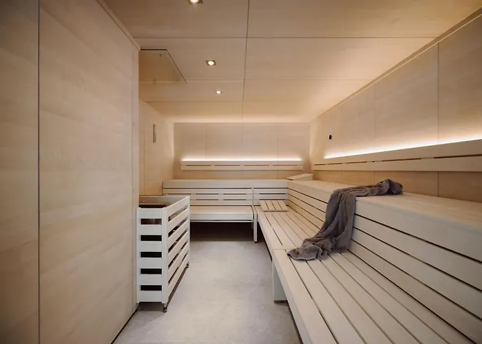 Loj - Our Kind Of Place 4*