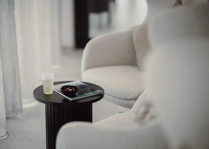 Loj - Our Kind Of Place フラッハウ