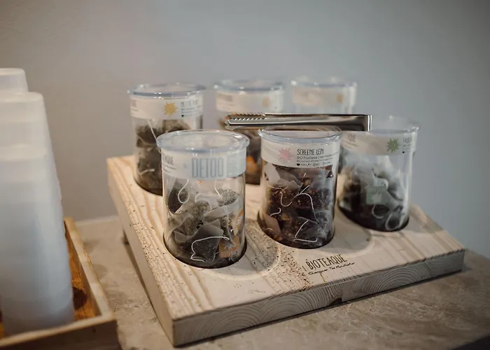 Loj - Our Kind Of Place ホテル 4*